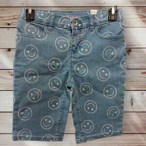 Place Girl Skimmer Denim Shorts  With Smiley Face Design Size 10 blue/wht  color